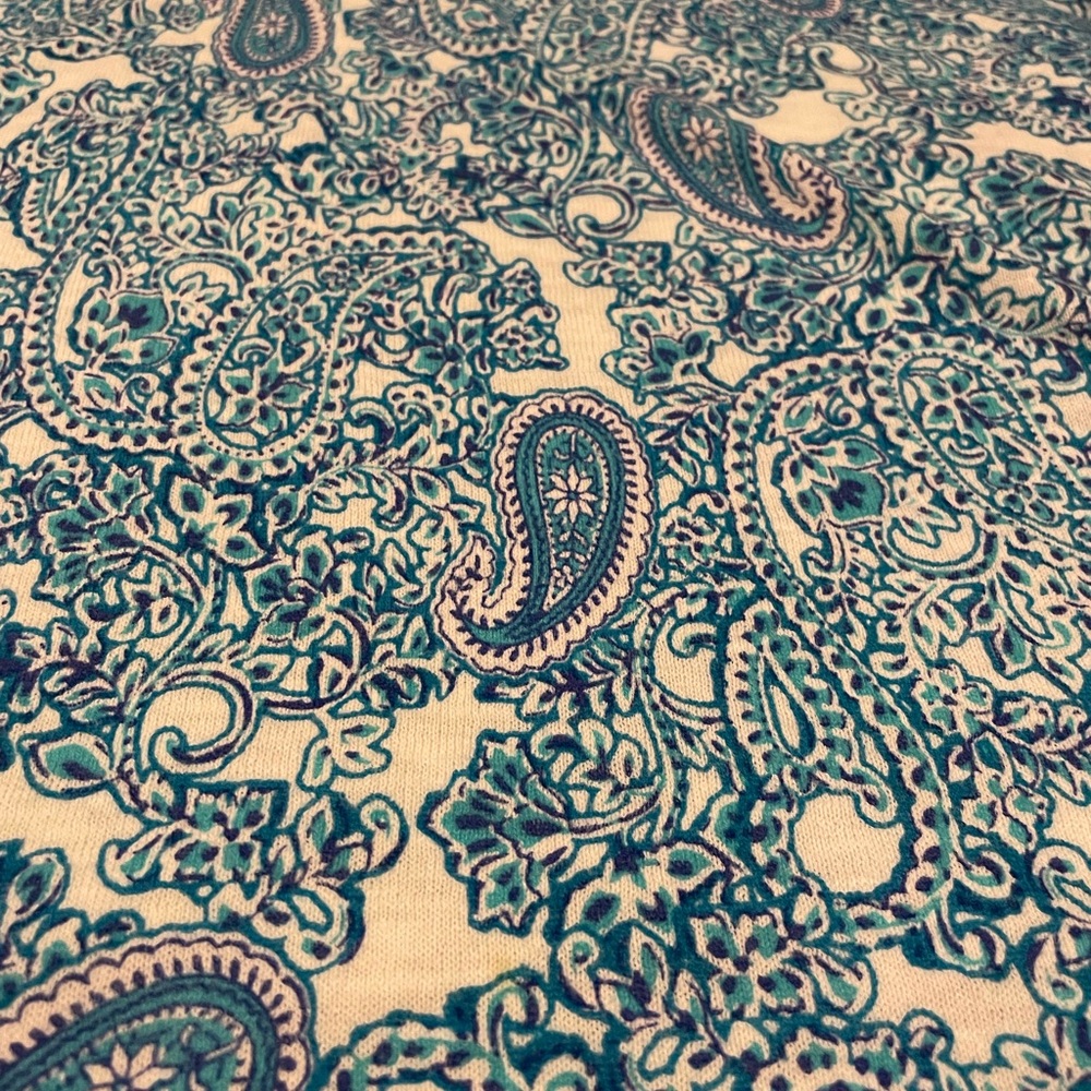 Talbots Blue and White Paisley 3/4 Length Sleeve Top - Picture 2 of 9
